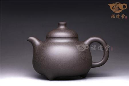 三足乳鼎壺與曼生匏瓜壺的創(chuàng)作淵源