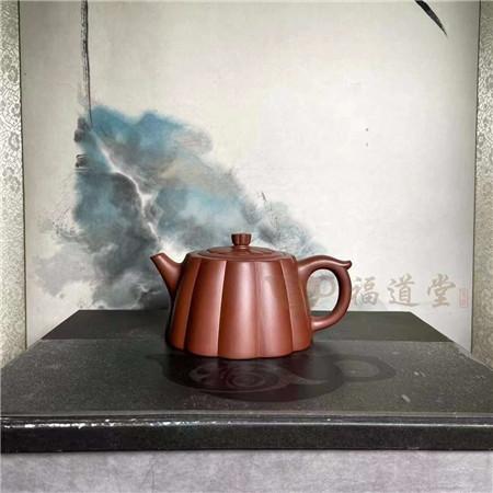 李靜老師夫人荊勝賢作品《井泉》