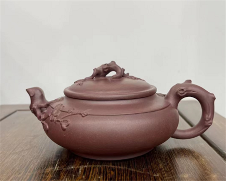 結緣國大師張紅華作品《鵲梅壺》，還可以與大師見面