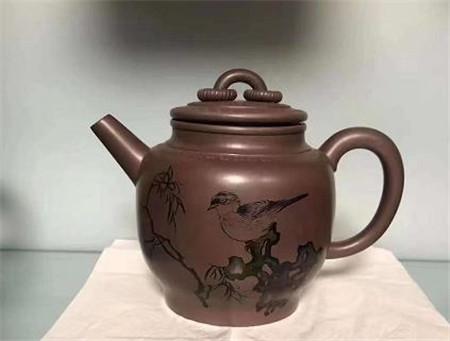 紫砂壺上的花花鳥鳥世界，孫文龍花鳥畫藝術