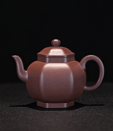 方器為骨，筋紋作魂——復刻紫砂千年風骨《寒山子》