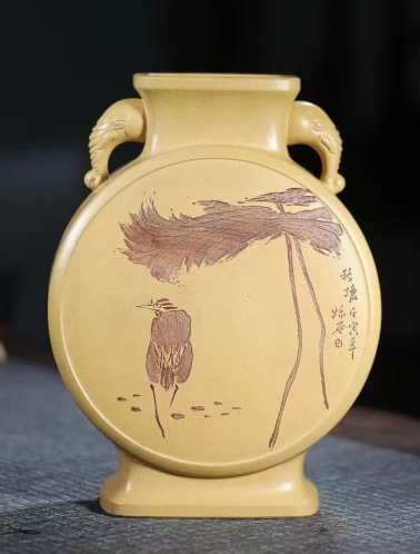 雙耳吉象瓶《荷塘清韻》