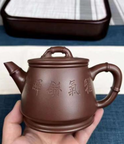 文革泥紫砂壺現貨，汪慶紅老師與沈建強刻繪作品系列
