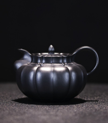 蘇大鵬全手工筋紋器《近山》絕版收官，最后一把誰將收藏？