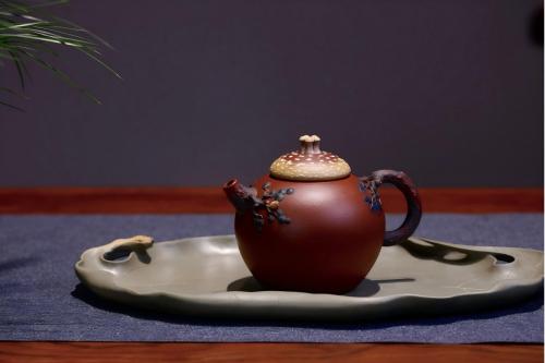 王景融·原創「松蕈」｜掌中山林，一壺藏盡松風蕈韻