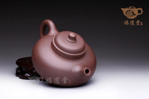 逸泉