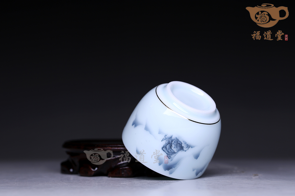 青白瓷山水套杯