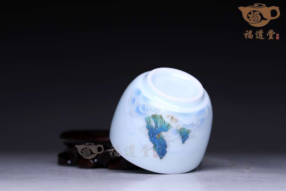 青白瓷山水套杯