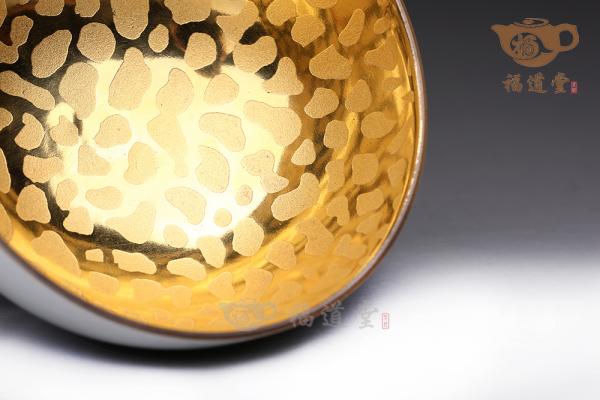 刻金釉杯