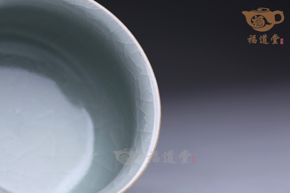 高腳杯