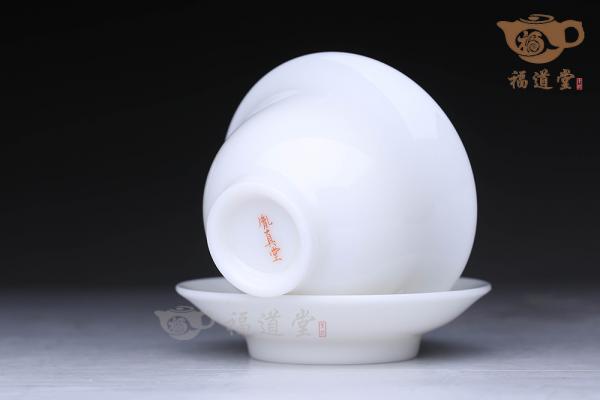 羊脂白盖碗