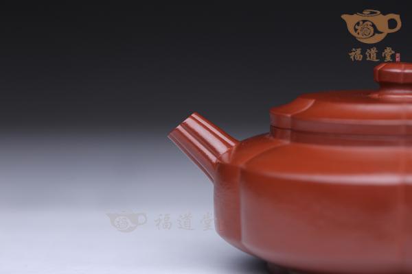 闻芳