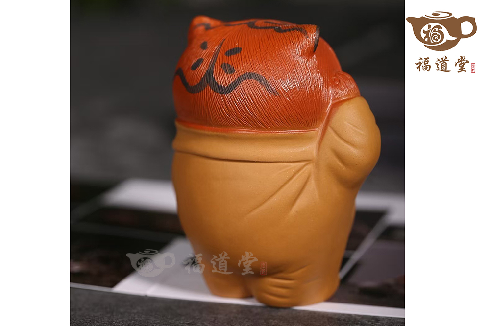 敬禮虎