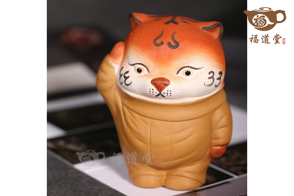 敬禮虎