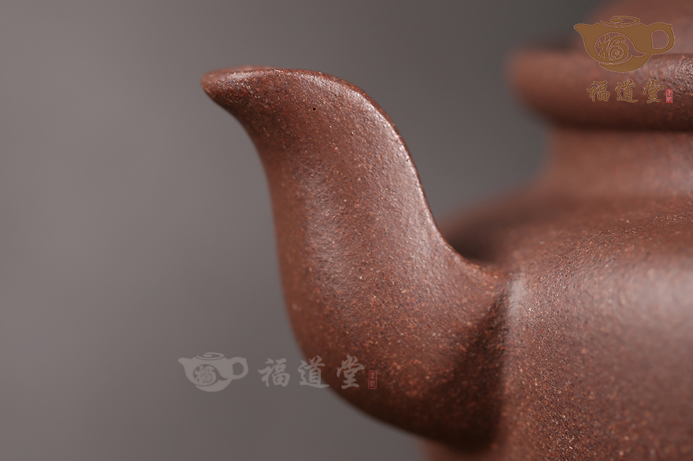 鼎足宮燈