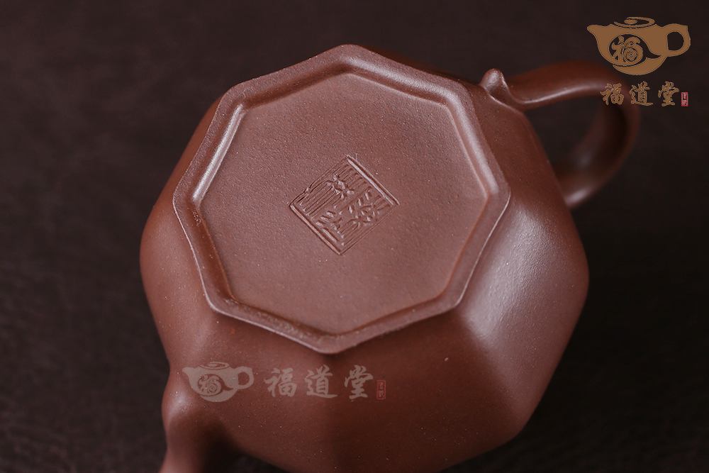 八鑾