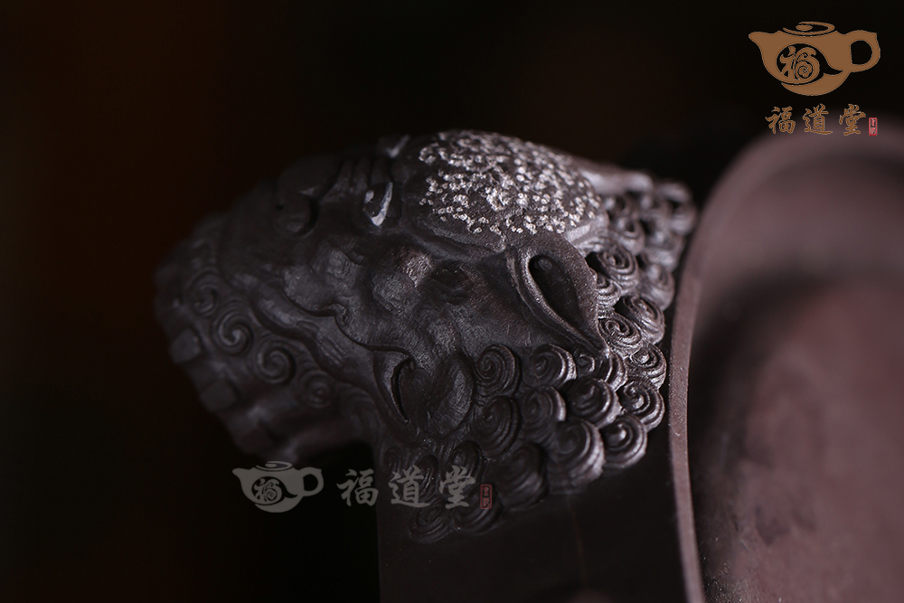 紫端獅首鼓式三足承盤 