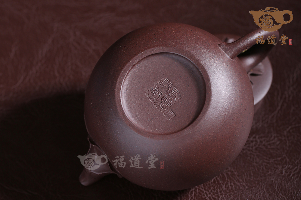 荷池蛙塘