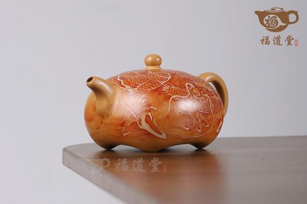 飛龍乘云