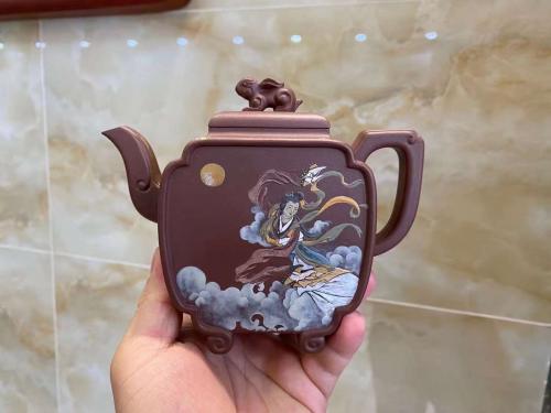兔年贺岁佳作《玉玲珑壶》，程康制