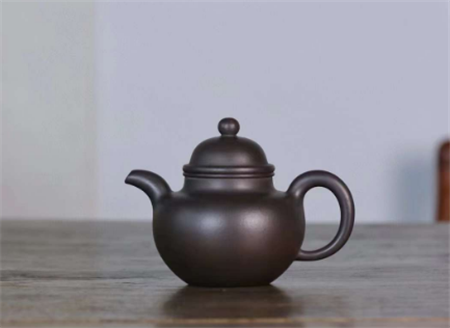 看70后一线实力派高旭峰作品《掇球》