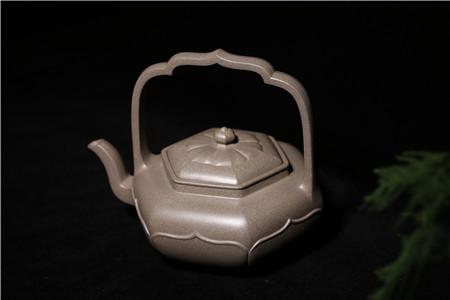 紫砂壶容量越大‮难越‬做，容‮越量‬小更难做