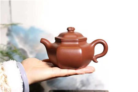 紫砂壶泡茶方式中“干泡法”和“湿泡法”有什么区别