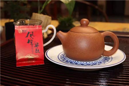 红茶才是紫砂壶的最佳伴侣