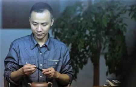 陶刻刀法传承，历史年代感的碑刻法