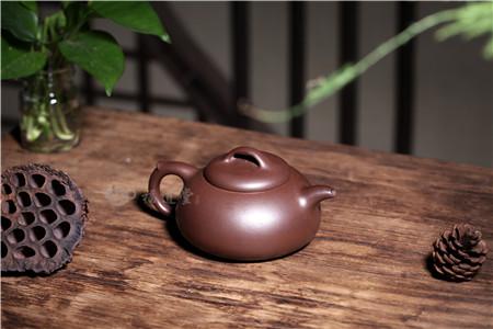 邵辛超临摹黄玉鳞《过桥扁腹》把握有度！满分作品
