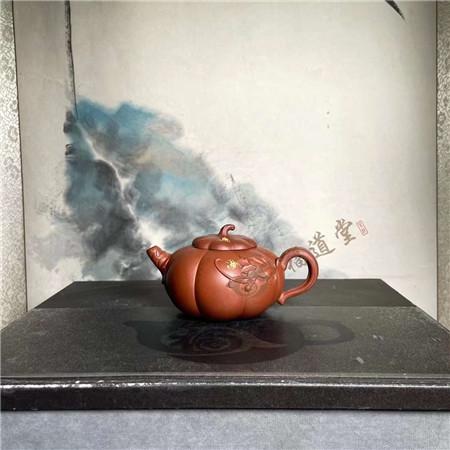 请欣赏精工老味的顶级南瓜壶