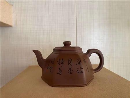 谢永新紫砂新作《六合壶》，底槽清泥料功不可没