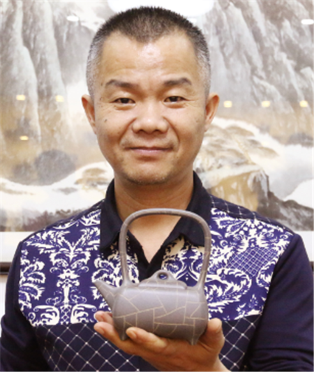 谢永新老师自创紫砂器型磐石