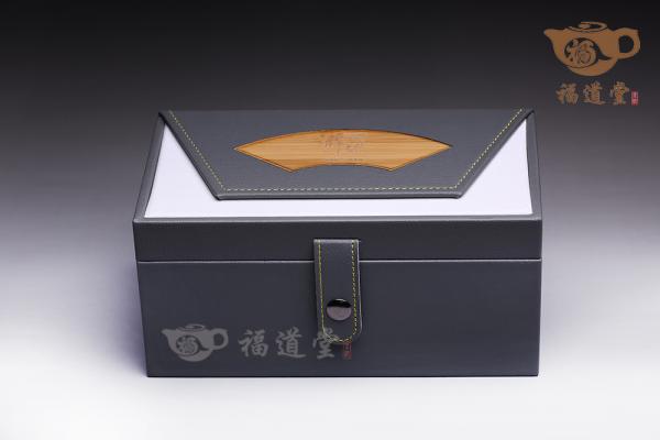 金油滴对杯