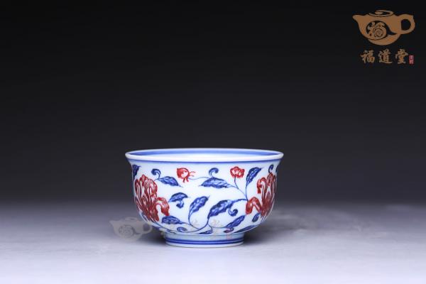 缠枝花儒士杯
