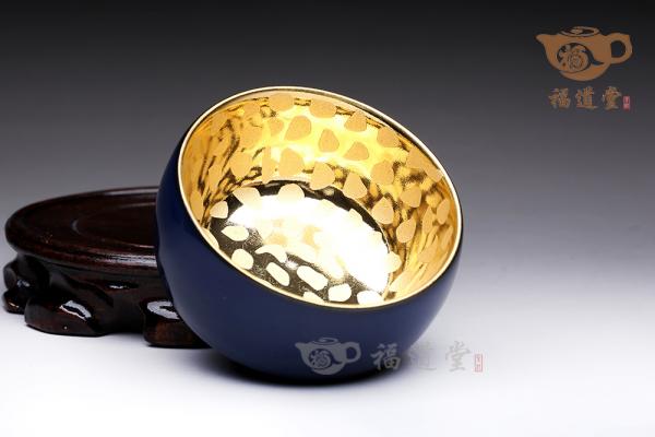 蓝宝石刻金釉