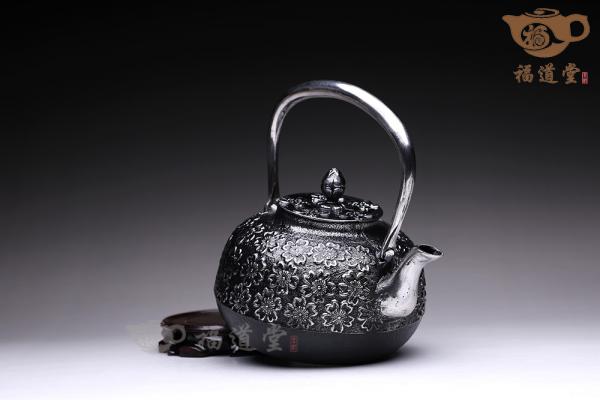 立口砂铁樱花铁壶