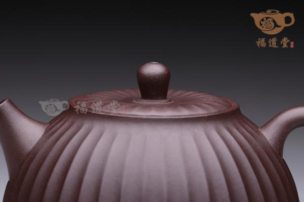 文菱