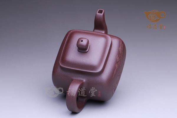 龙云吉祥
