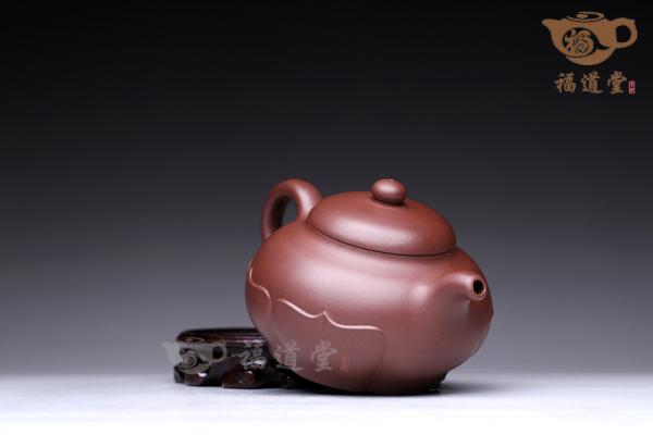 莲蕴