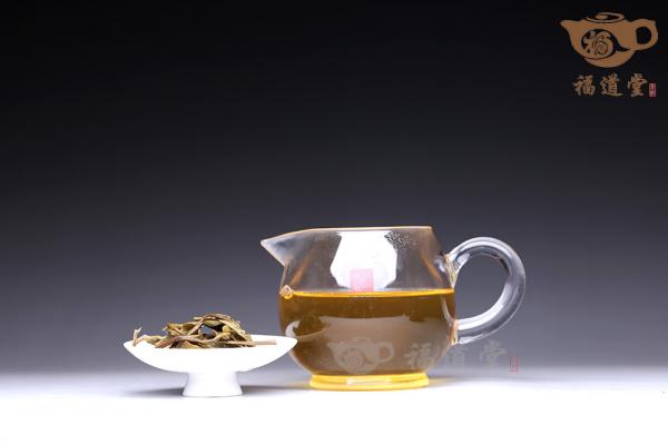 百年那卡古树生普