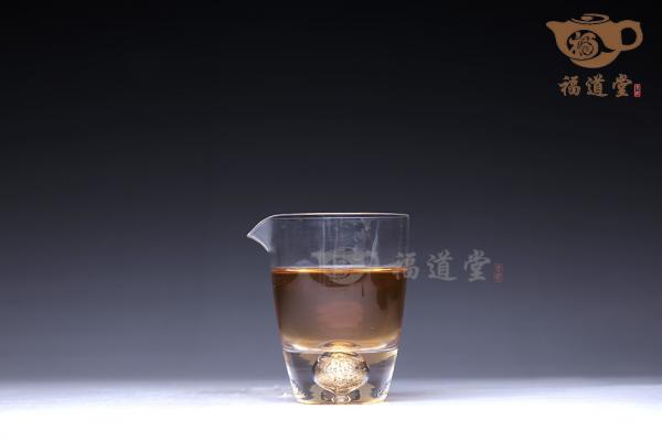 岁月留金-白牡丹