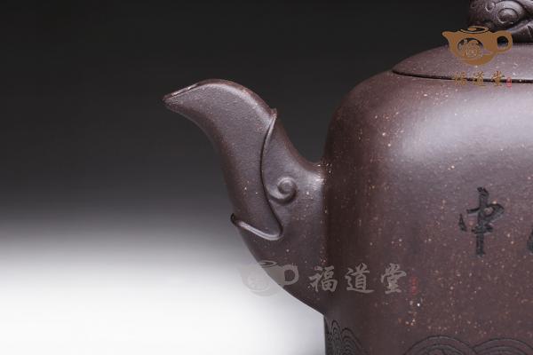 国玺龙壶