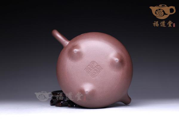 三足石瓢（谭泉海刻）