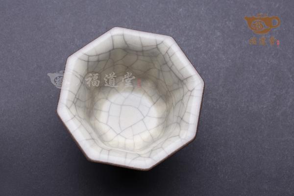 青瓷品茗杯