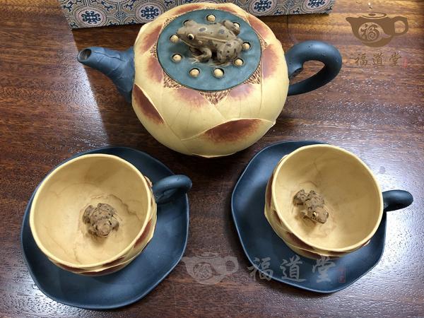 荷花茶具套壶