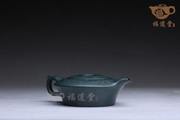 鸿磐