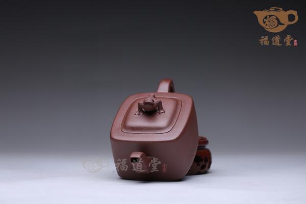 四方金蟾