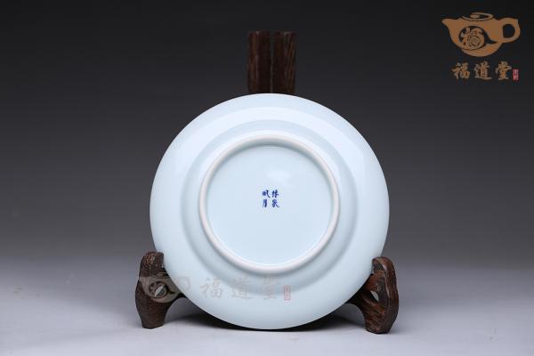 缠枝纹干泡台
