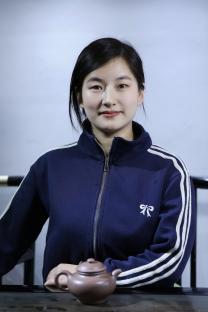 蔡丽